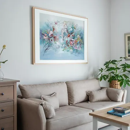 Georgia's House Apartment