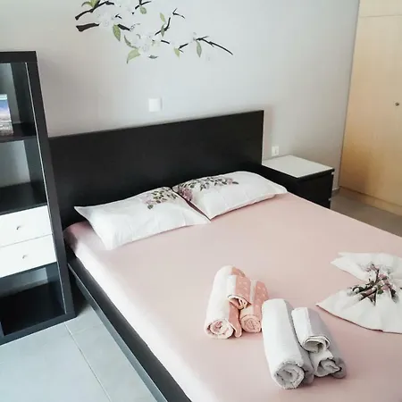 Georgia's House Apartment *