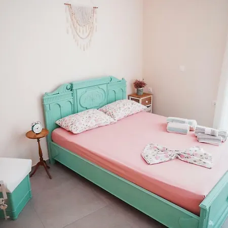Διαμέρισμα Georgia's House *
